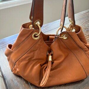 <<<Michael Kors - SOFT Camel Colored Leather Handbag >>>